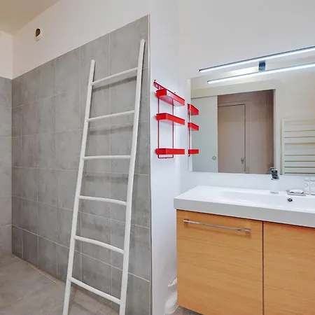 Chic - 2br-6p - Center Of Appartement